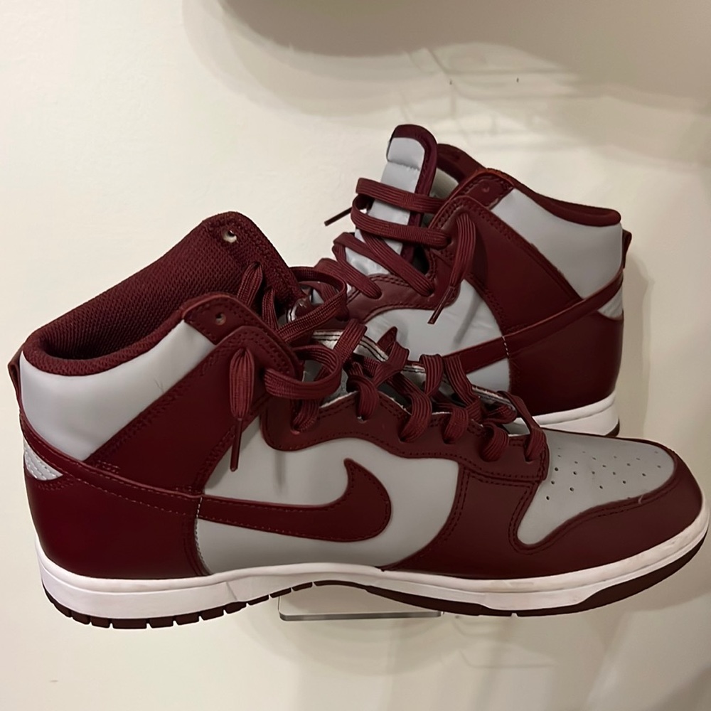 Moron and Gray Dunks! Worn one time!